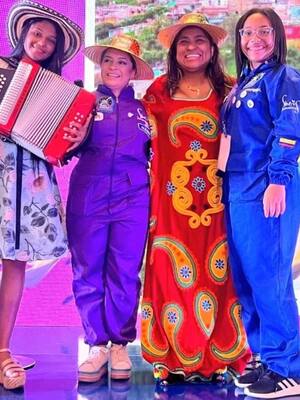 She is y YO soy | Columna de Fabrina Acosta