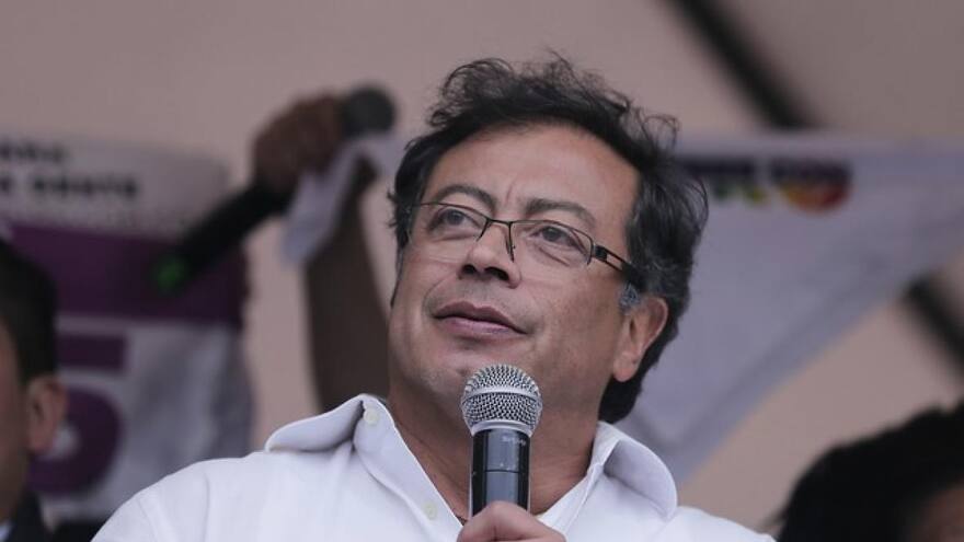 Gustavo Petro responde a insultos del dueño de Panaca, Jorge Ballen Franco