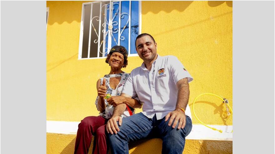 Gobernación de Bolívar le regaló una casa a la cantante Alexis Hernández