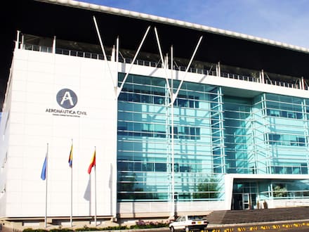 Aeronaves A320 que requieren actualización de software deberán estar inmovilizadas desde el 29 de noviembre: Aerocivil