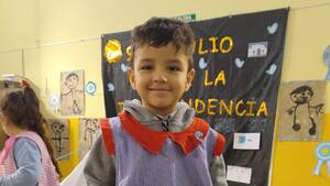 Condenan al anestesiólogo que en medio de cirugía se entretuvo con su celular y le causó la muerte a menor de 4 años