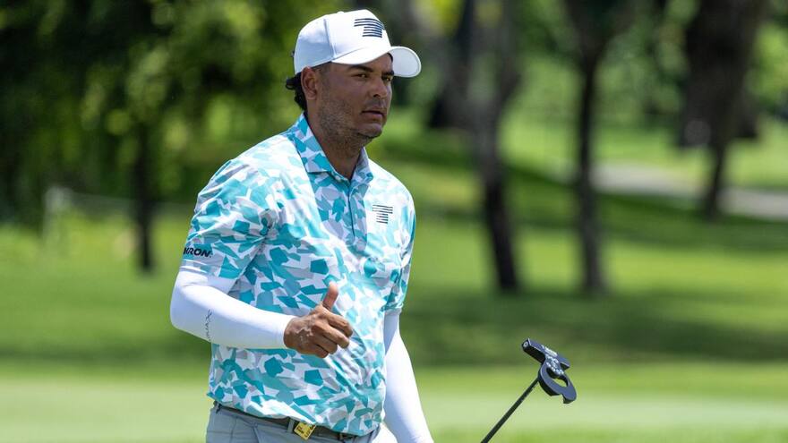 El colombiano Sebastián Muñoz lidera el LIV Golf Singapur