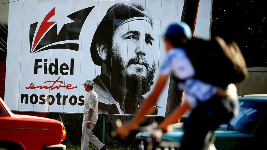 Sin mayores actos, Cuba recuerda a Fidel Castro tras un año de su muerte