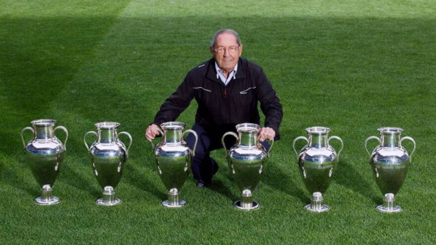 Francisco Gento, leyenda del Real Madrid, falleció a los 88 años