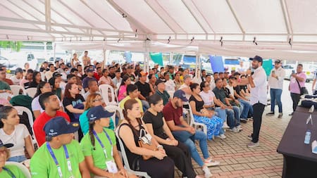 Doscientos voluntarios apoyarán los VII Juegos Escolares Centroamericanos y del Caribe Córdoba que inician este sábado