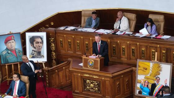 El Parlamento venezolano aprueba en primer debate ley de minas tras licencia de EE. UU.