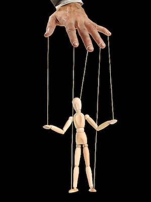 Los titiriteros | Columna de Alfredo Sabbagh