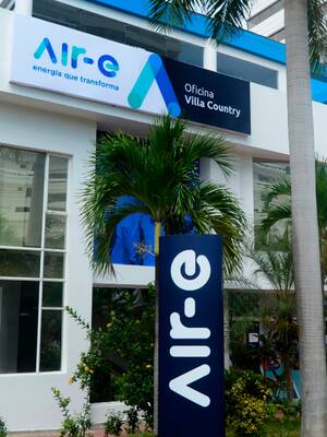 Inteligente oferta del gobernador y el alcalde