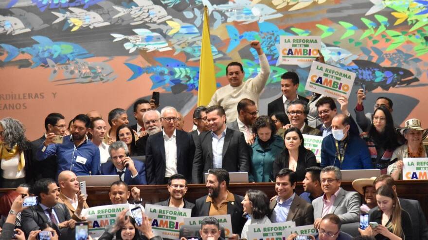 Opiniones divididas en el Congreso frente al avance de la reforma a la salud