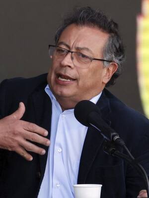 Petro, no juegue con candela