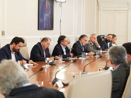 “Se prefirió lanzar el ataque caníbal”: Petro anuncia cambios en el gabinete