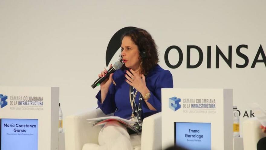 Viceministra de Infraestructura, Constanza García, da detalles del proyecto de reactivación del transporte férreo