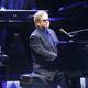 Elton John se convierte en un artista EGOT al ganar su primer Emmy