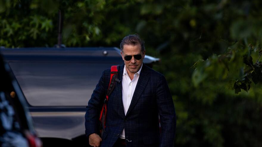 Hijo de Joe Biden planea declararse no culpable de posesión ilegal de armas