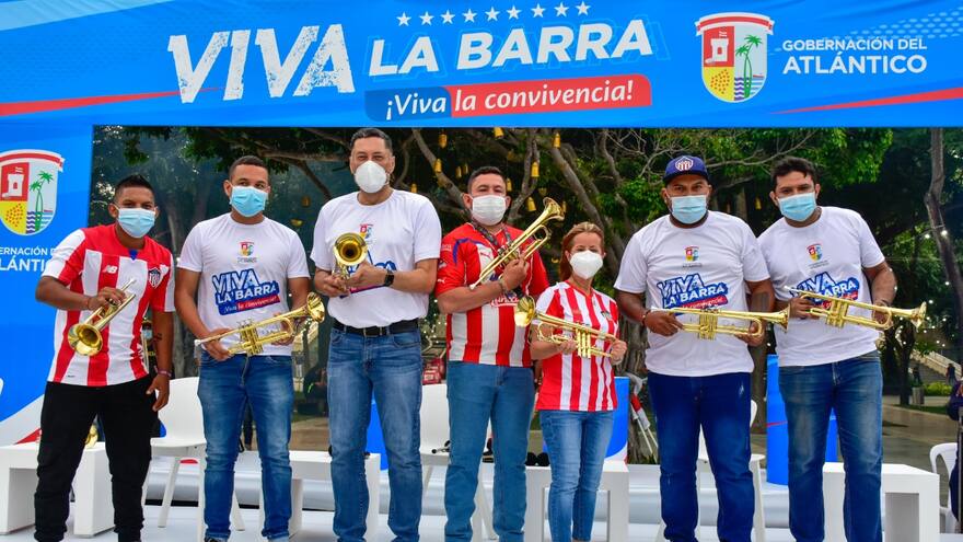 Gobernación sella compromiso de sana convivencia con barristas