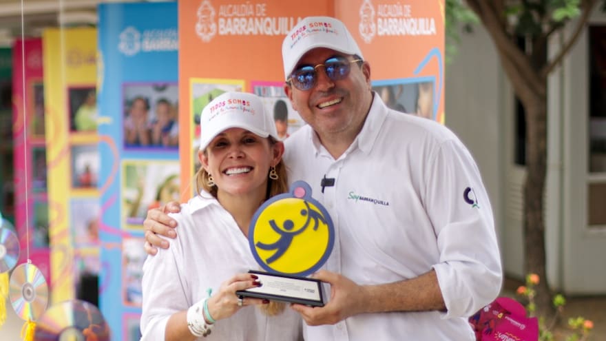 Distrito recibe reconocimiento por su oferta a favor de la niñez