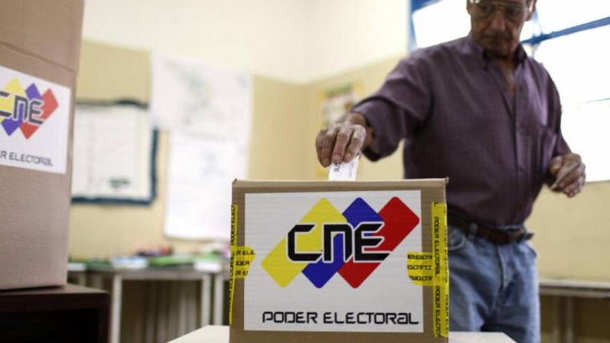 Supremo de Venezuela ordena repetir comicios regionales en estado de Chávez