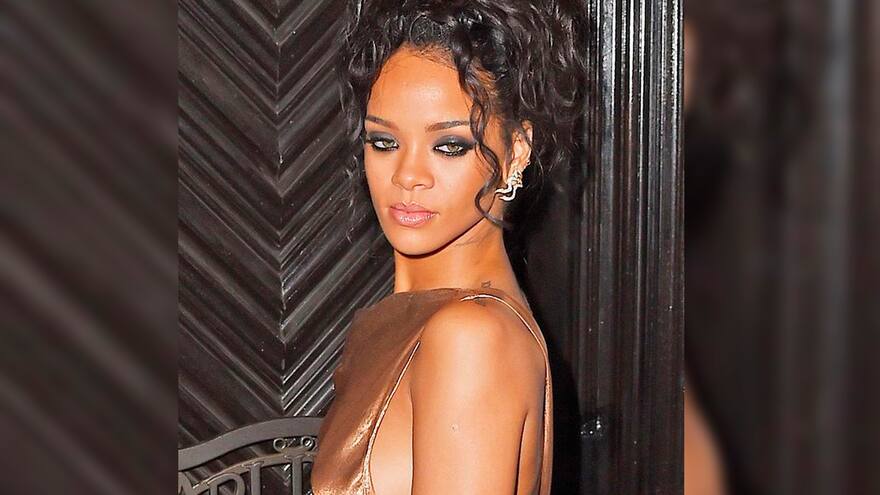 Rihanna: ahora multimillonaria danzando con la moda y la belleza