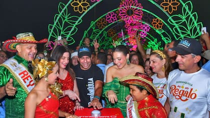 El Gran Malecón se convierte en un escenario de luz, tradición y encuentro