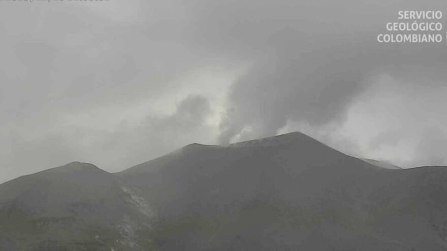 Volcán Puracé registró tres emisiones de ceniza que alcanzaron los 500 metros de altura