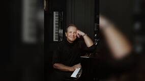 “El artista debe ser mensajero de la belleza”: Julio Reyes Copello