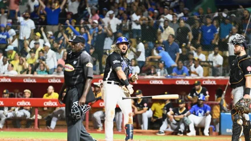 En video: jonrón de Jorge Alfaro con los Tigres del Licey