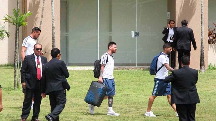 Polémica en Argentina: ¿la Selección es el club de amigos de Messi?