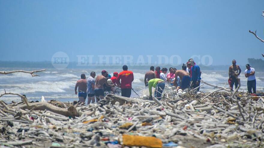Accidente en Bocas de Ceniza deja un pescador muerto y otro desaparecido