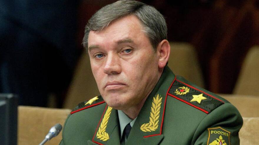 Rusia hace demostración de fuerza con maniobras junto a frontera con Ucrania