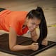 A tonificar el cuerpo con planchas y flexiones de pecho