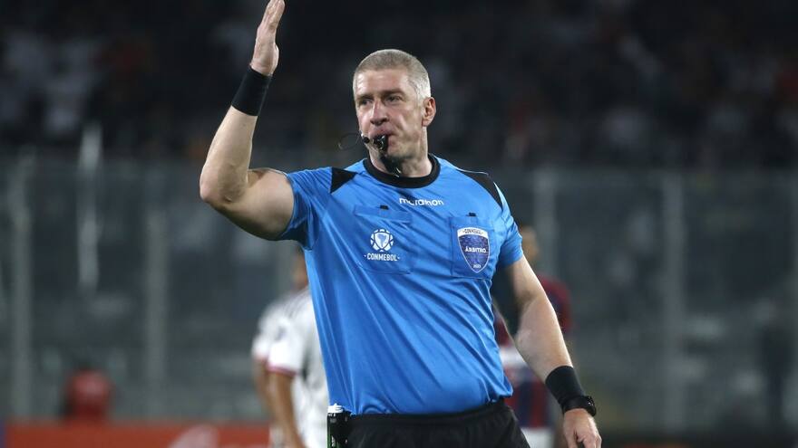 El profesor de educación física que será el árbitro del Junior-Colo Colo