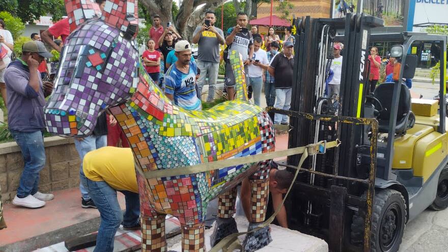El monumento a la burra en Sincelejo irá a un lugar privado