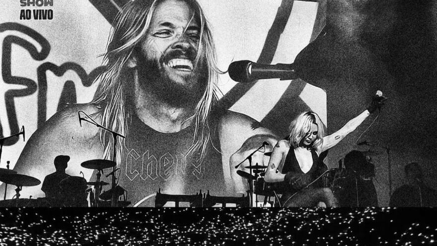 Taylor Hawkins: Miley Cyrus homenajeó al baterista en Lollapalooza Brasil