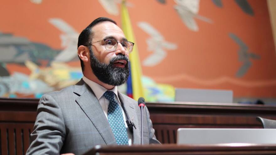 Alertan de posible desabastecimiento de combustible en cuatro departamentos