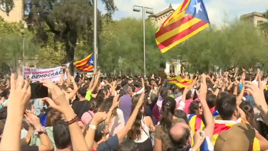 Madrid hará 'todo lo que la ley permite' para impedir declaración catalana de independencia