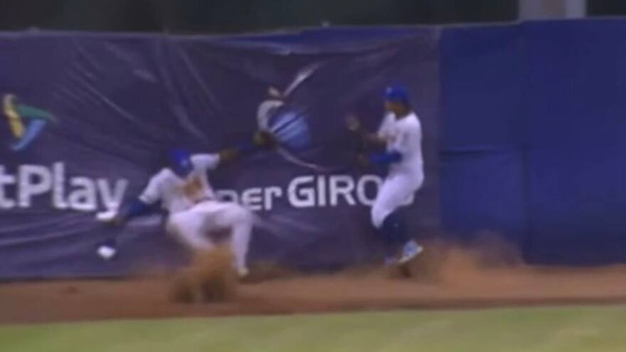 La jugada polémica que protagonizó la semifinal entre Caimanes ante Vaqueros