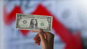 El dólar toca un precio mínimo de $3.533 en la jornada de este martes