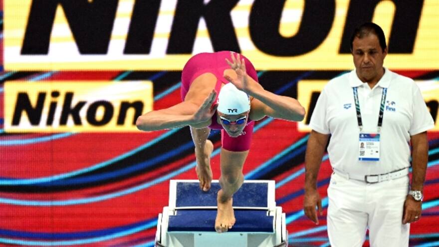 FINA impide que nadadores transexuales compitan en pruebas de elite femeninas