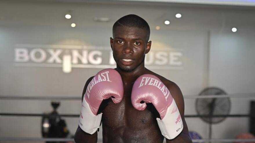 Tercera pelea y tercer nocaut para Yuberjen Martínez