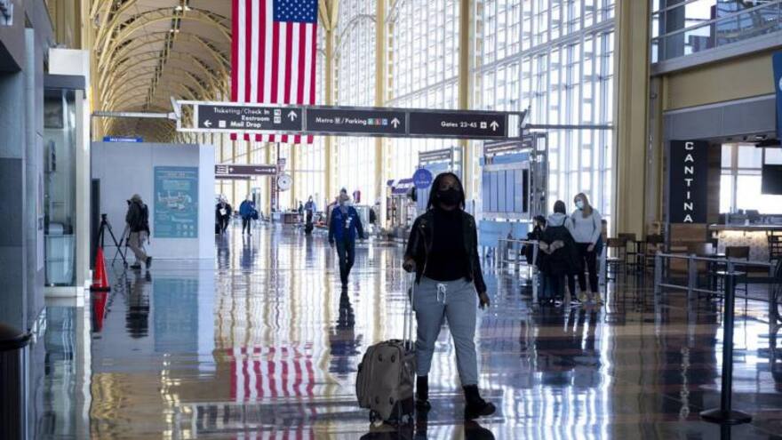 Conozca los nuevos requisitos para ingresar a EE. UU.