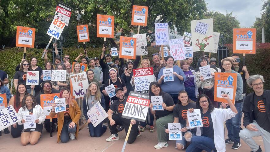 Los guionistas de Hollywood cumplen un mes en huelga