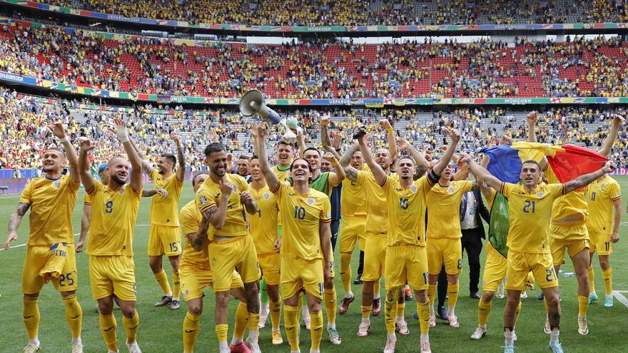 Rumanía 3, Ucrania 0: los errores de Lunin marcan la diferencia