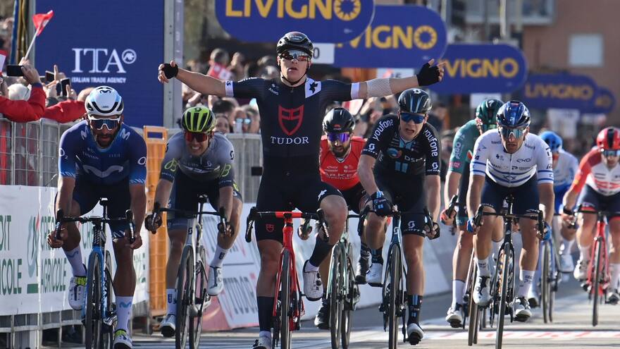 Ciclismo colombiano: Fernando Gaviria se montó al podio de la clásica Milán-Turín