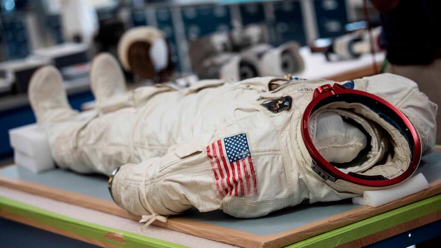 La desintegración del traje de Amstrong