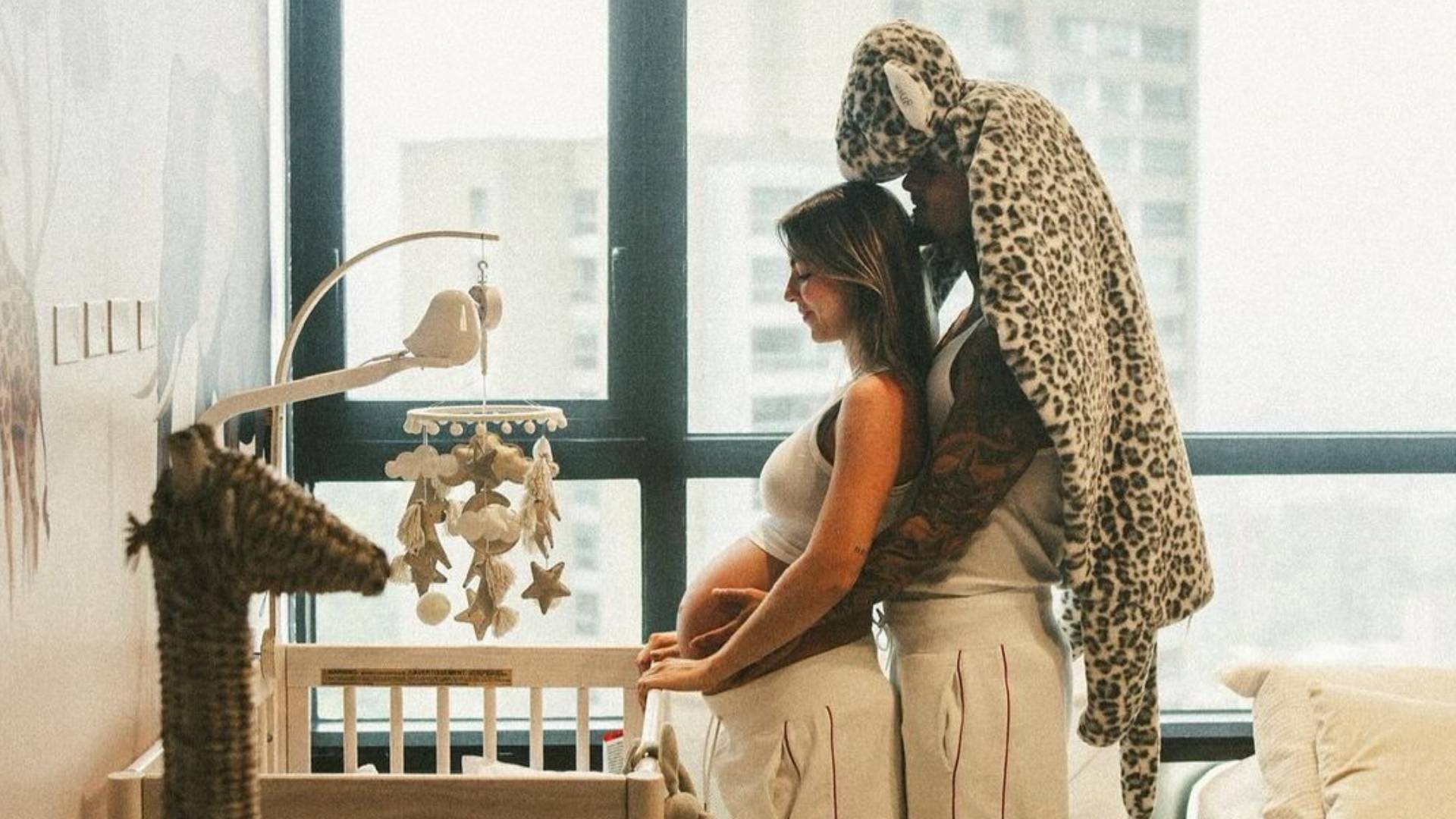 ¿Qué polémica hubo por el nacimiento de la hija de Maluma en Medellín?