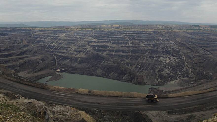 Cerrejón amenaza con despedir a 1.100 trabajadores