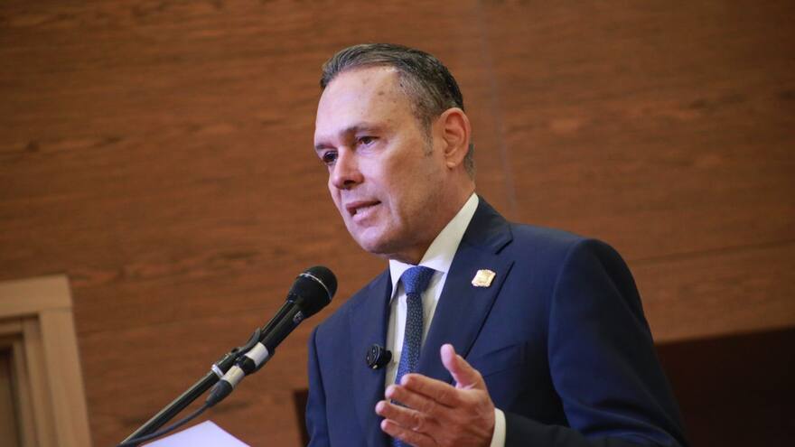 Cepeda advirtió al Gobierno que no va a propiciar expropiaciones exprés