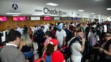 Al menos 20 vuelos están retrasados o cancelados por cierre temporal en el aeropuerto Ernesto Cortissoz