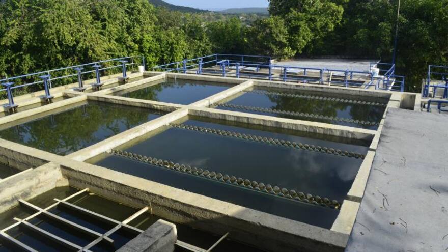 Triple A explica variación en el sabor del agua en cinco municipios