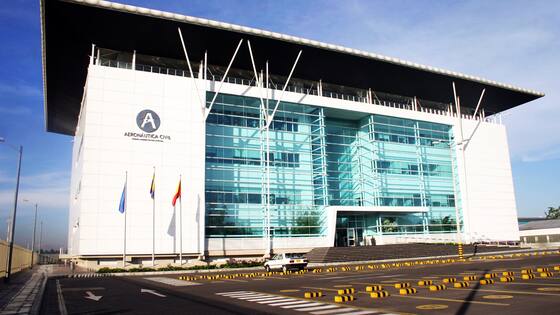 Aerocivil reportó que no ha registrado alteraciones tras avisos de EE. UU. de posible peligro en espacio aéreo